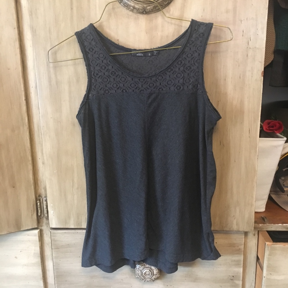 Dark gray prana tank